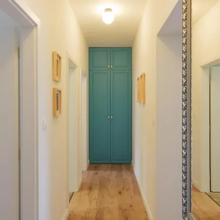 S Velkou Terasou A Balkonom V Centre Mesta! アパート