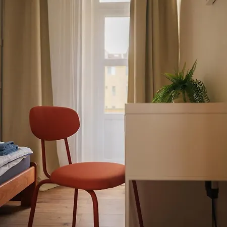 S Velkou Terasou A Balkonom V Centre Mesta! Lägenhet Bratislava