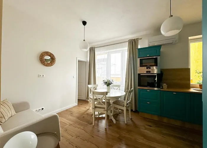 Appartamento S Velkou Terasou A Balkonom V Centre Mesta! *