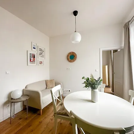 Διαμέρισμα S Velkou Terasou A Balkonom V Centre Mesta! Μπρατισλάβα